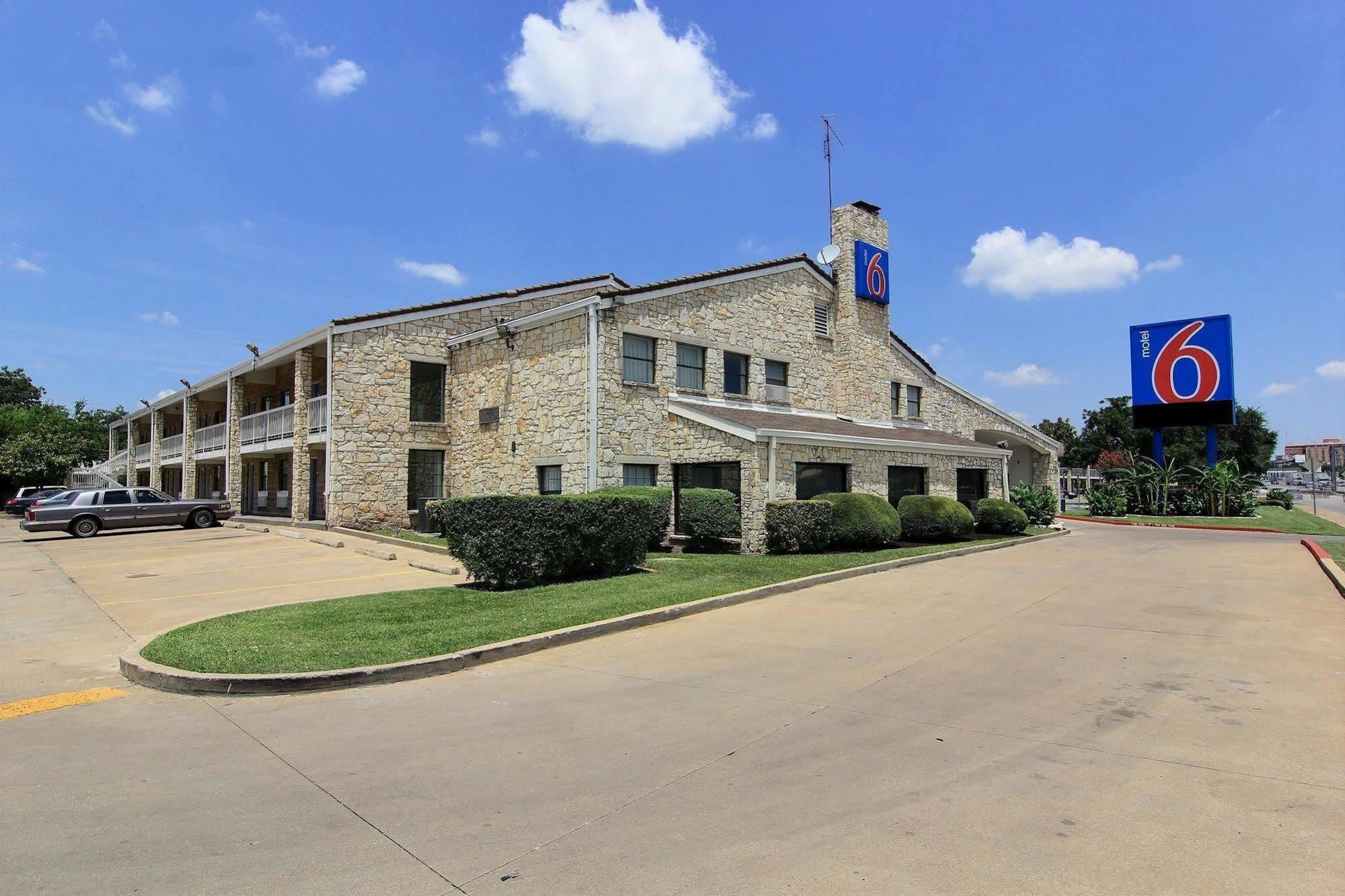 6 Austin, Tx - Downtown Ut Austin