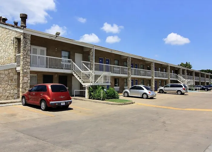 Motel 6 Austin, Tx - Central Downtown Ut